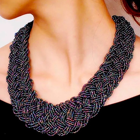 Jewelry - Chunky necklace/choker